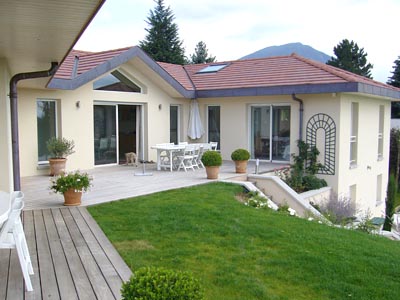 Photo d'une villa construite par l'architecte Laurent BELLEVILLE à Annecy-le-Vieux
